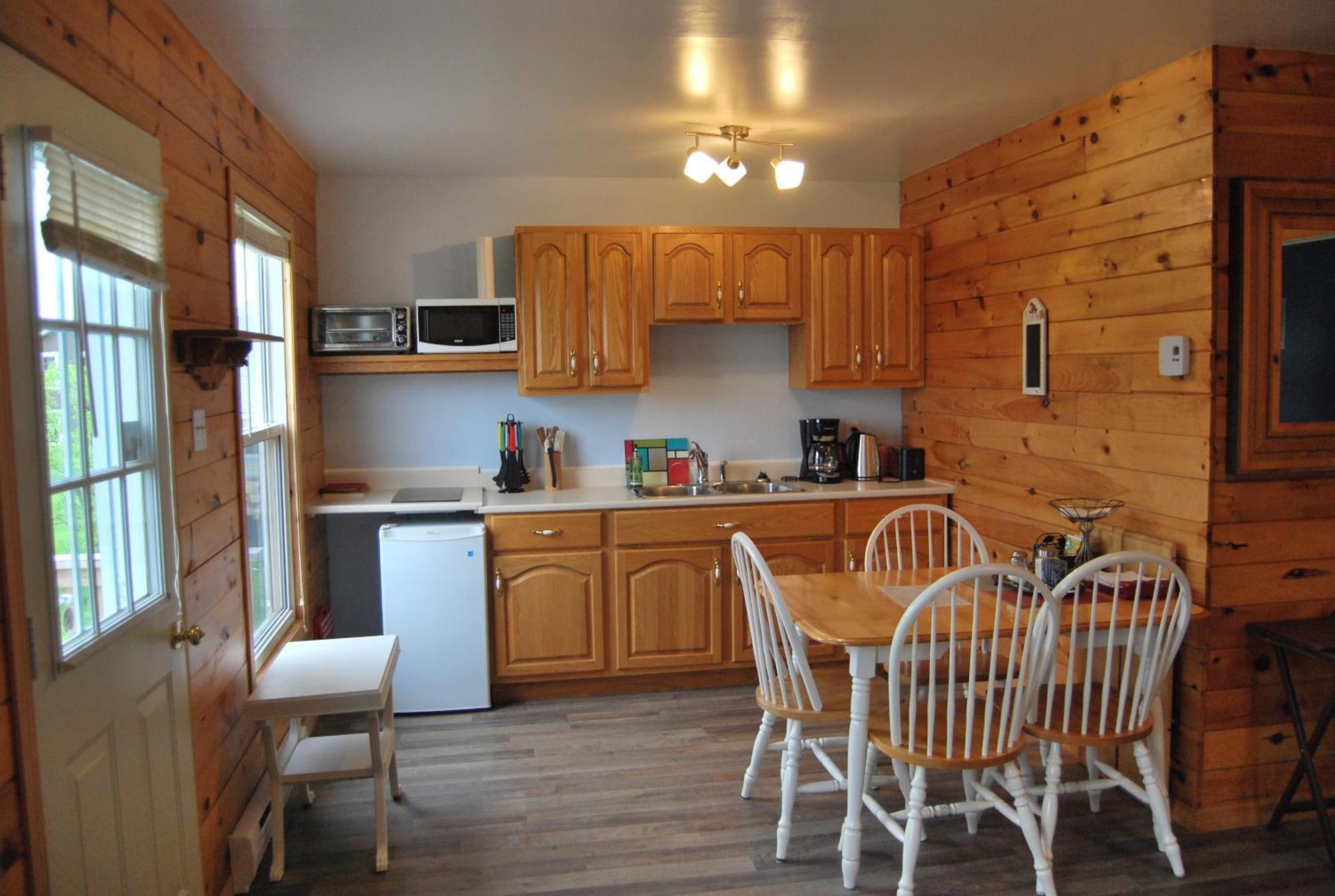 L'Ancrage B&B And Cottages Saint Louis de Kent Екстериор снимка