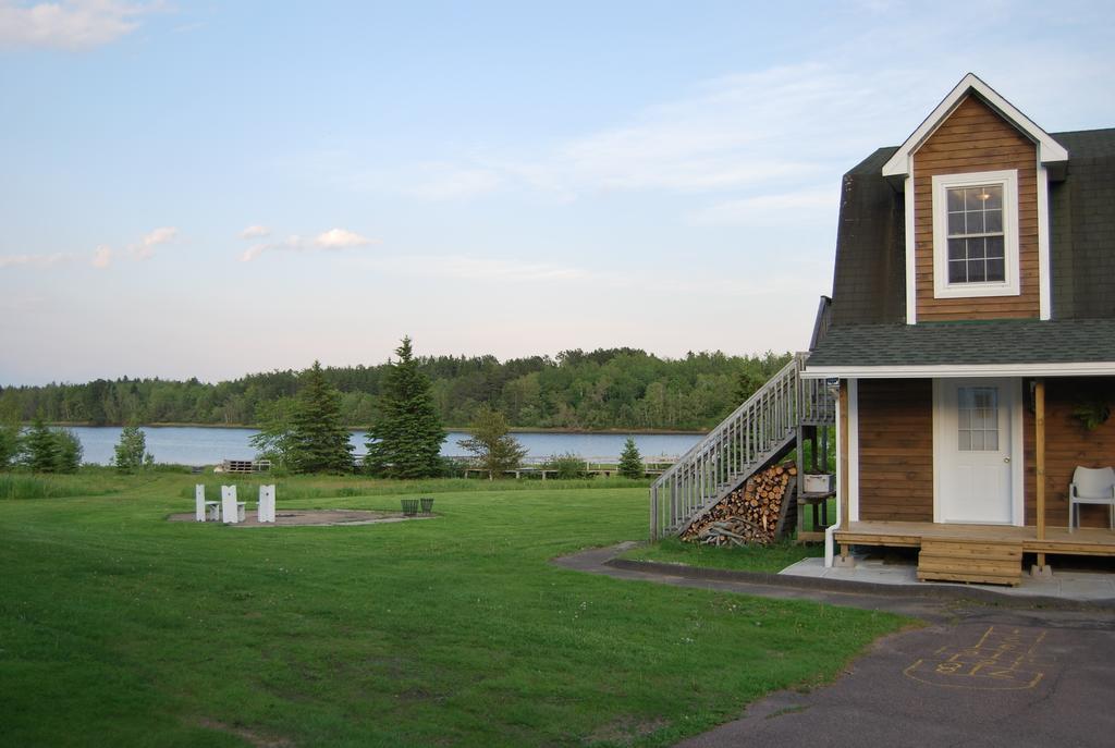 L'Ancrage B&B And Cottages Saint Louis de Kent Екстериор снимка