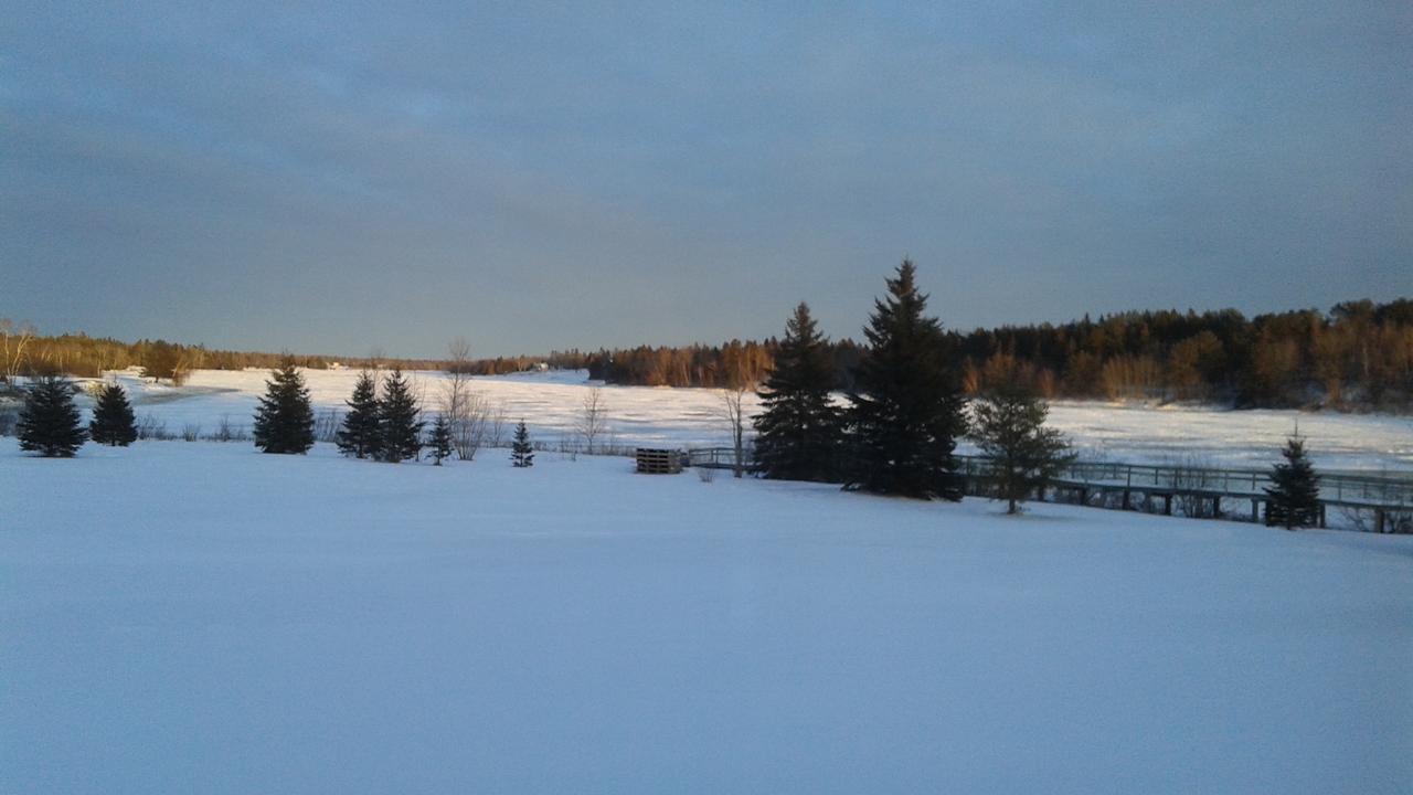 L'Ancrage B&B And Cottages Saint Louis de Kent Екстериор снимка